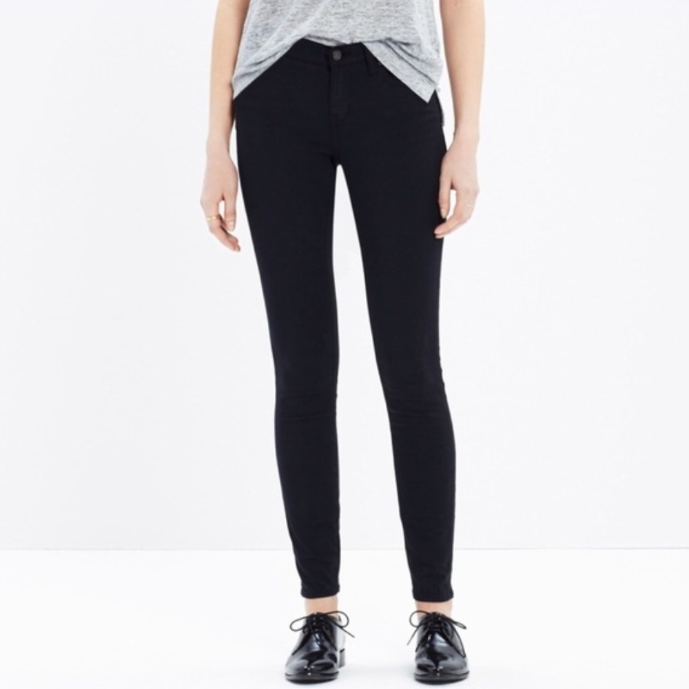 Madewell Skinny Sateen Jeans in Black.